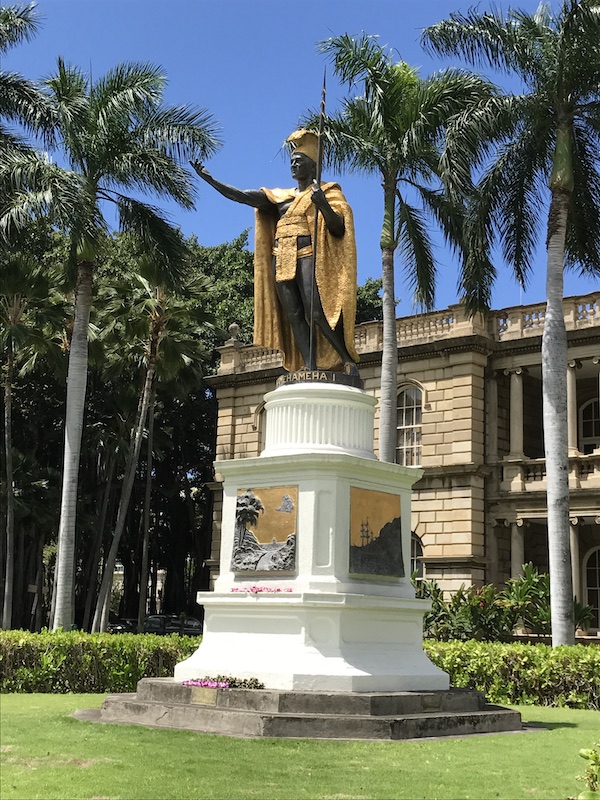 王家の銅像 ハワイ州観光局公式ラーニングサイト